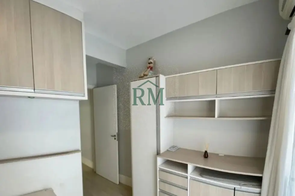 Apartamento com 2 quartos à venda, 70m2 em Centro, Balneario Camboriu - SC - imagem 9 Foto 9 de Apartamento com 2 quartos à venda, 70m2 em Centro, Balneario Camboriu - SC
