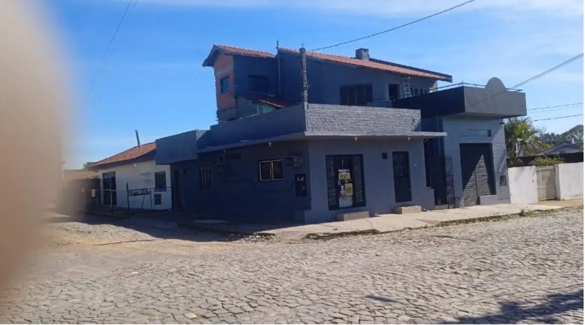 Foto 1 de Sala Comercial para alugar, 350m2 em Pinheiro Machado, Santa Maria - RS