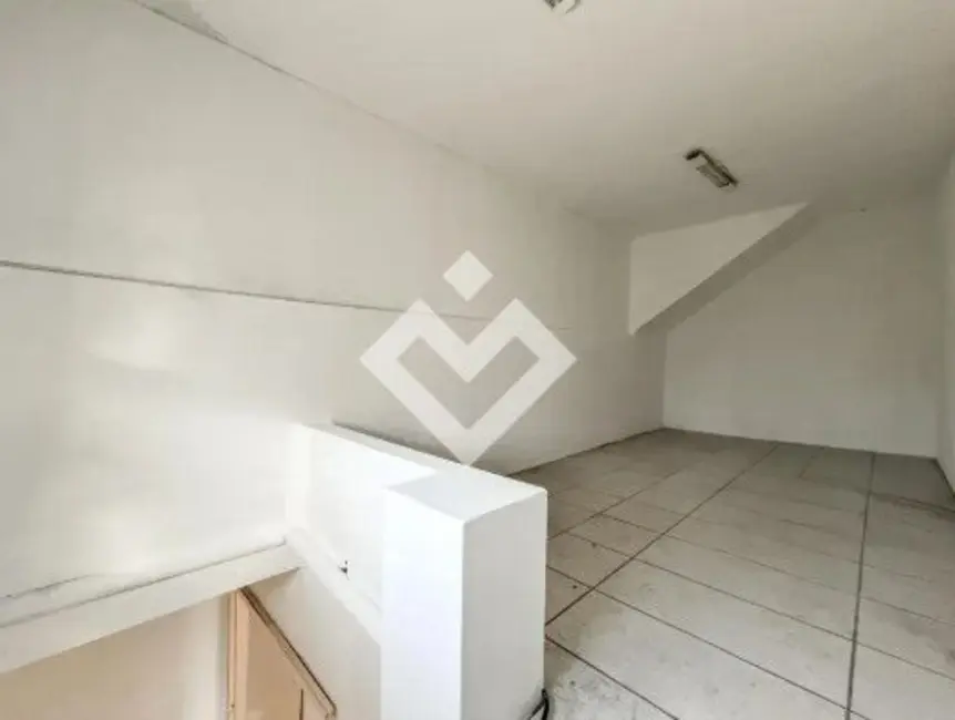 Foto 4 de Sala Comercial para alugar, 350m2 em Pinheiro Machado, Santa Maria - RS