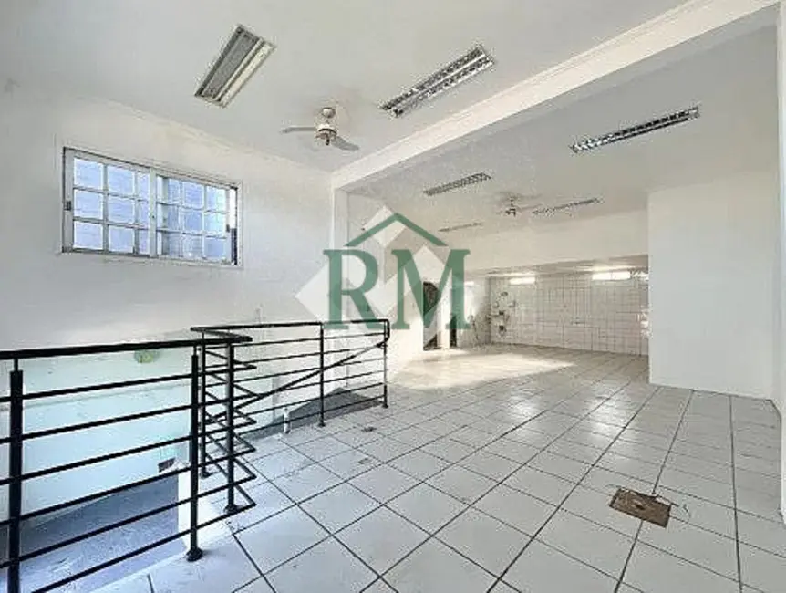 Sala Comercial para alugar, 350m2 em Pinheiro Machado, Santa Maria - RS - imagem 9 Foto 9 de Sala Comercial para alugar, 350m2 em Pinheiro Machado, Santa Maria - RS