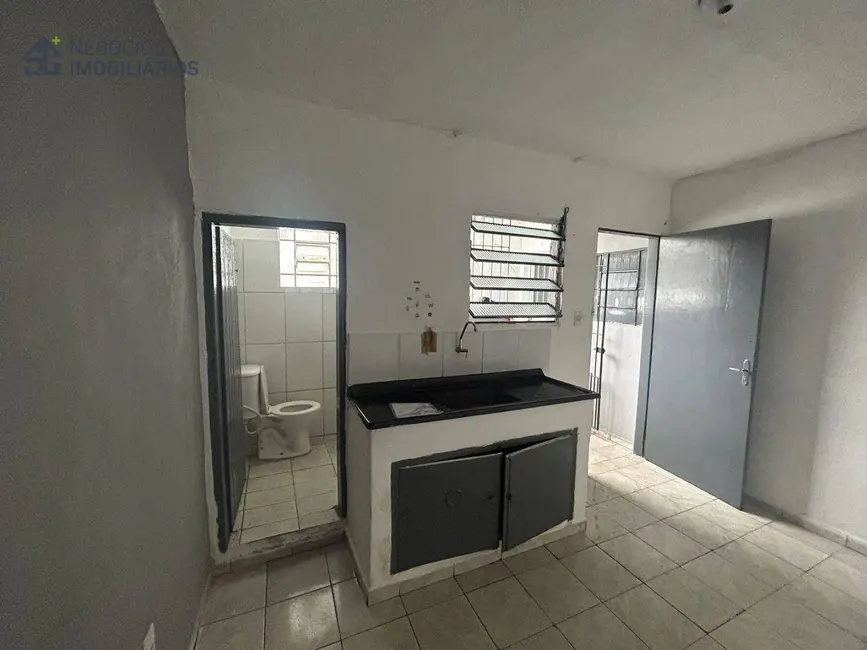 Foto 2 de Kitnet com 1 quarto para alugar, 30m2 em Vila Moraes, São Paulo - SP