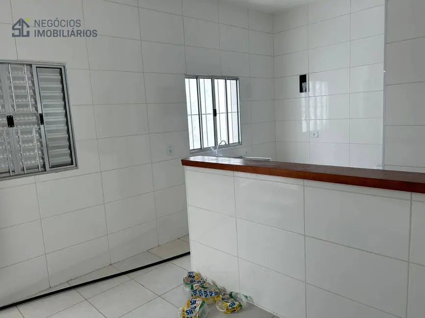 Foto 4 de Kitnet com 1 quarto para alugar, 30m2 em Jardim Maria Estela, São Paulo - SP