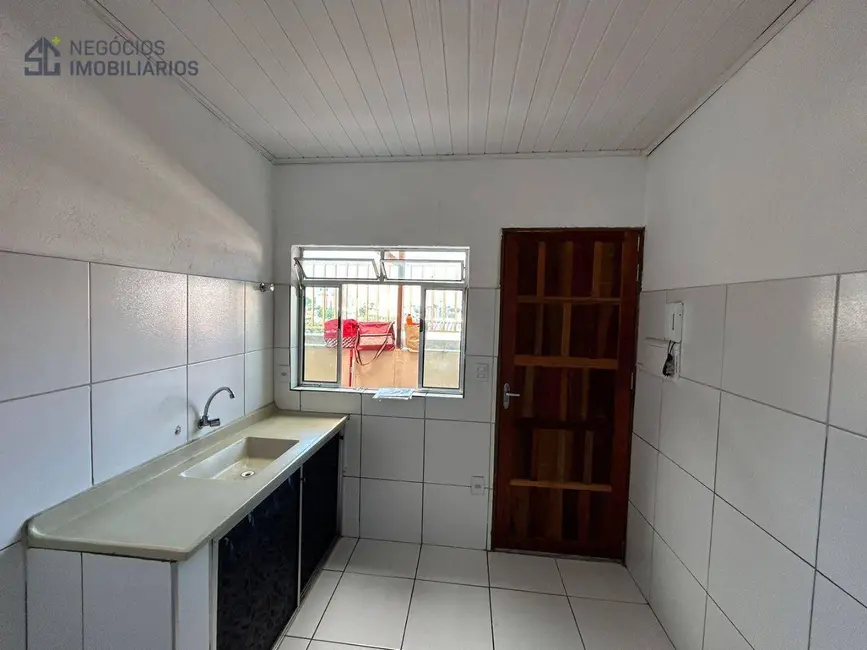 Kitnet com 1 quarto para alugar, 20m2 em Vila Liviero, São Paulo - SP - imagem 1 Foto 1 de Kitnet com 1 quarto para alugar, 20m2 em Vila Liviero, São Paulo - SP