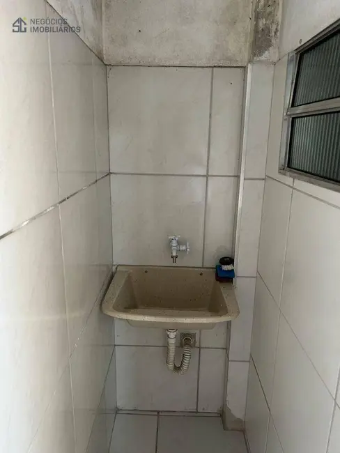 Kitnet com 1 quarto para alugar, 20m2 em Vila Liviero, São Paulo - SP - imagem 8 Foto 8 de Kitnet com 1 quarto para alugar, 20m2 em Vila Liviero, São Paulo - SP