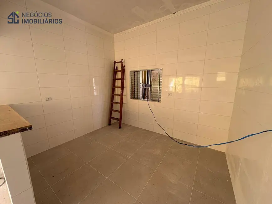 Kitnet com 1 quarto para alugar, 30m2 em Vila das Mercês, São Paulo - SP - imagem 3 Foto 3 de Kitnet com 1 quarto para alugar, 30m2 em Vila das Mercês, São Paulo - SP