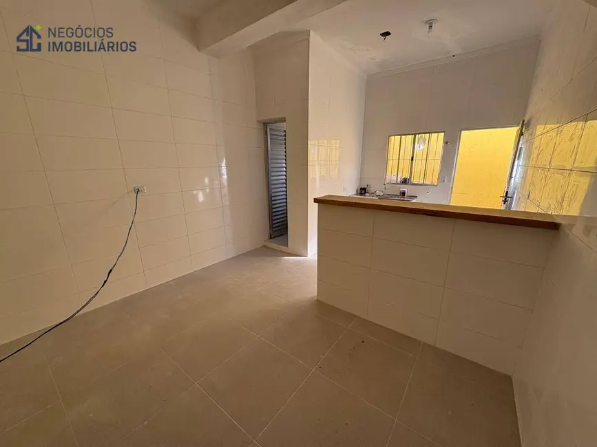 Kitnet com 1 quarto para alugar, 30m2 em Vila das Mercês, São Paulo - SP - imagem 4 Foto 4 de Kitnet com 1 quarto para alugar, 30m2 em Vila das Mercês, São Paulo - SP
