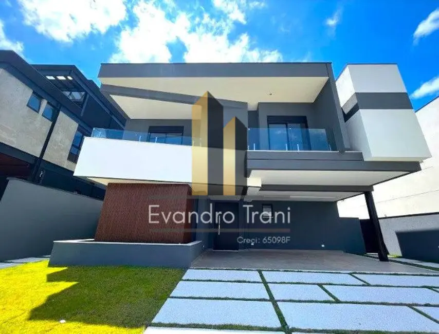 Foto 1 de Casa com 4 quartos à venda, 338m2 em Sao Jose Dos Campos - SP