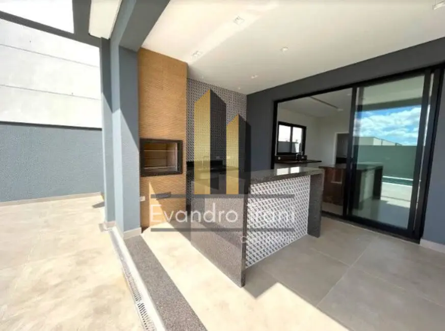 Foto 4 de Casa com 4 quartos à venda, 338m2 em Sao Jose Dos Campos - SP