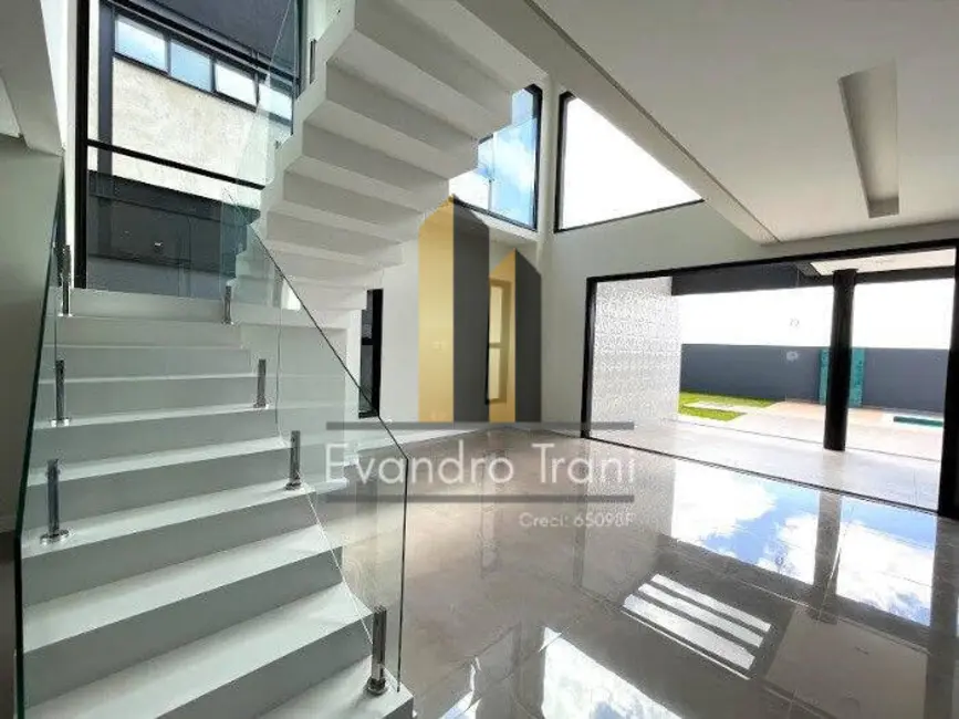 Foto 7 de Casa com 4 quartos à venda, 338m2 em Sao Jose Dos Campos - SP