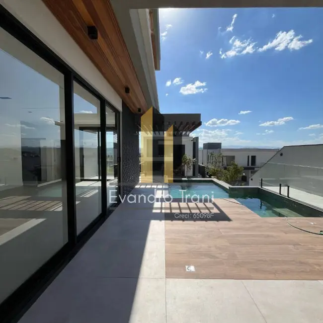 Casa com 5 quartos à venda, 495m2 em Sao Jose Dos Campos - SP - imagem 9 Foto 9 de Casa com 5 quartos à venda, 495m2 em Sao Jose Dos Campos - SP