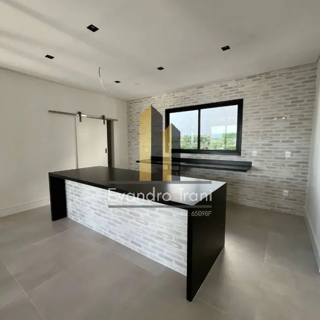 Casa com 5 quartos à venda, 495m2 em Sao Jose Dos Campos - SP - imagem 8 Foto 8 de Casa com 5 quartos à venda, 495m2 em Sao Jose Dos Campos - SP