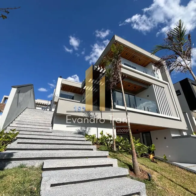 Casa com 5 quartos à venda, 495m2 em Sao Jose Dos Campos - SP - imagem 1 Foto 1 de Casa com 5 quartos à venda, 495m2 em Sao Jose Dos Campos - SP