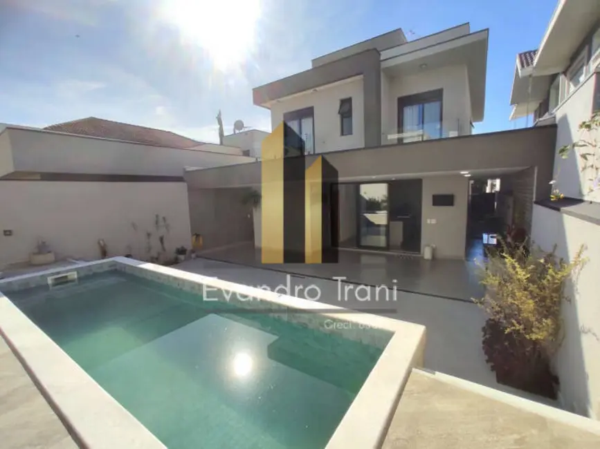 Casa com 3 quartos à venda, 230m2 em Sao Jose Dos Campos - SP - imagem 7 Foto 7 de Casa com 3 quartos à venda, 230m2 em Sao Jose Dos Campos - SP