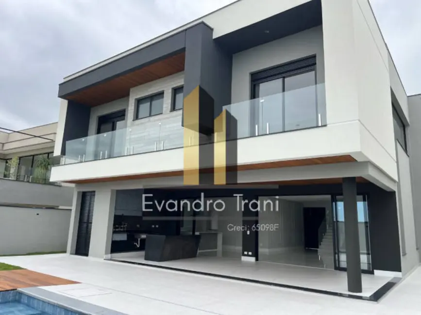 Foto 9 de Casa com 4 quartos à venda, 400m2 em Sao Jose Dos Campos - SP