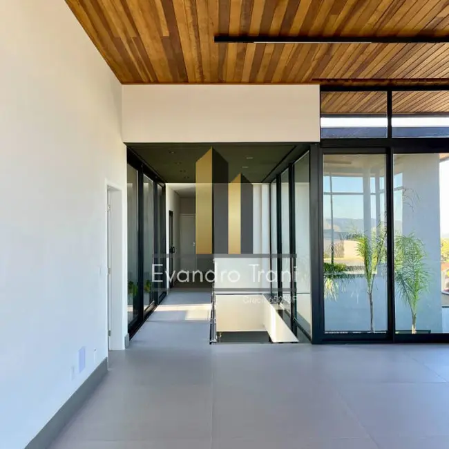 Foto 6 de Casa com 4 quartos à venda, 600m2 em Sao Jose Dos Campos - SP