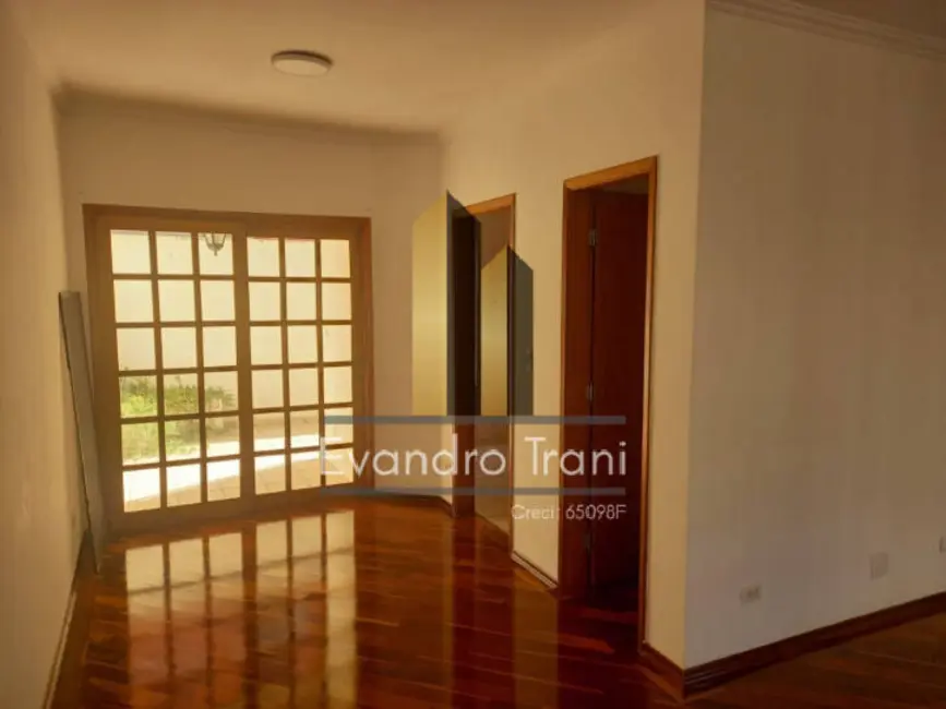 Foto 2 de Casa com 3 quartos à venda, 138m2 em Sao Jose Dos Campos - SP