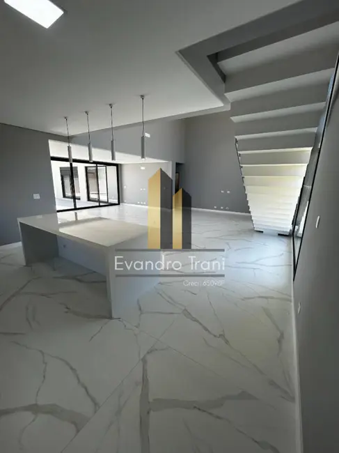 Foto 4 de Casa com 3 quartos à venda, 363m2 em Sao Jose Dos Campos - SP