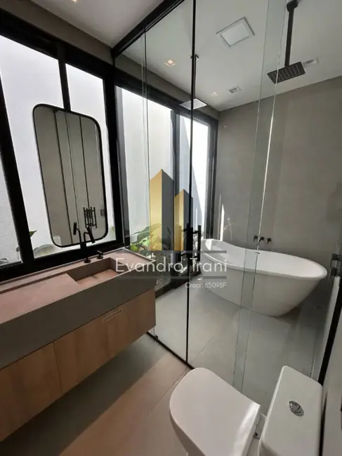 Foto 6 de Casa com 3 quartos à venda, 239m2 em Sao Jose Dos Campos - SP