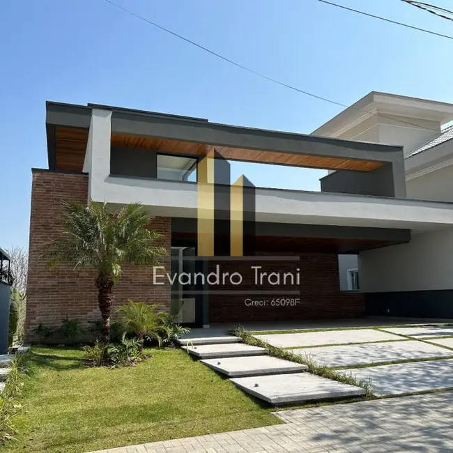 Foto 1 de Casa com 4 quartos à venda, 584m2 em Sao Jose Dos Campos - SP