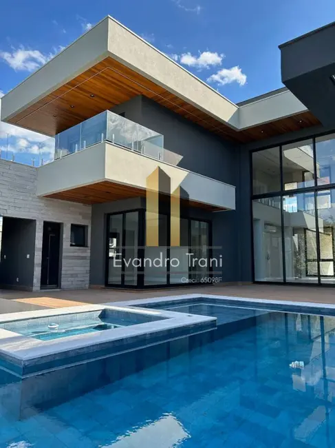 Foto 9 de Casa com 4 quartos à venda, 630m2 em Sao Jose Dos Campos - SP