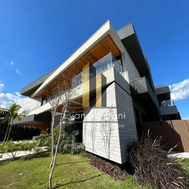 Foto 3 de Casa com 4 quartos à venda, 630m2 em Sao Jose Dos Campos - SP