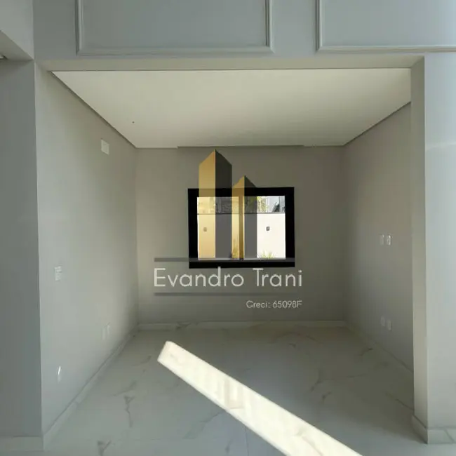 Casa com 4 quartos à venda, 354m2 em Sao Jose Dos Campos - SP - imagem 8 Foto 8 de Casa com 4 quartos à venda, 354m2 em Sao Jose Dos Campos - SP