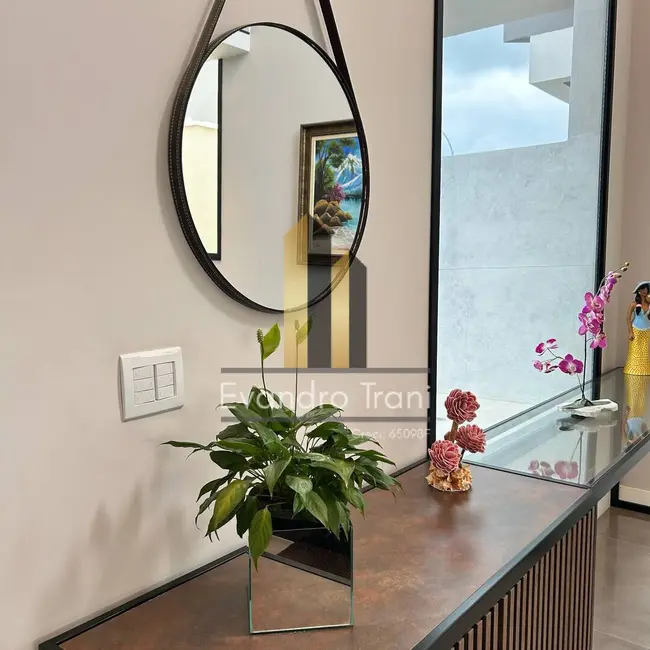 Casa com 3 quartos à venda, 481m2 em Sao Jose Dos Campos - SP - imagem 3 Foto 3 de Casa com 3 quartos à venda, 481m2 em Sao Jose Dos Campos - SP