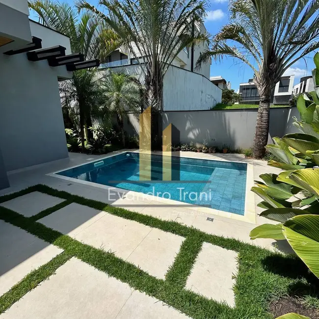 Foto 4 de Casa com 3 quartos à venda, 290m2 em Sao Jose Dos Campos - SP