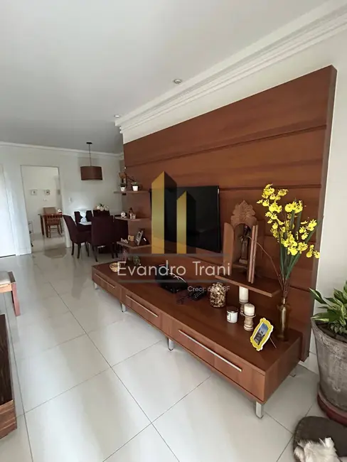 Foto 2 de Apartamento com 4 quartos à venda, 144m2 em Sao Jose Dos Campos - SP