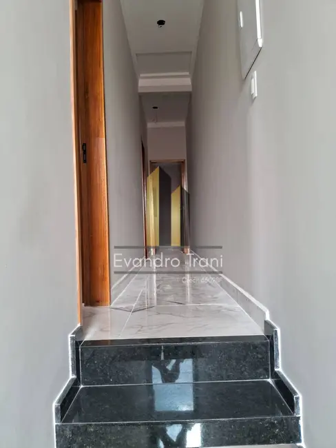 Foto 6 de Casa com 3 quartos à venda, 177m2 em Sao Jose Dos Campos - SP