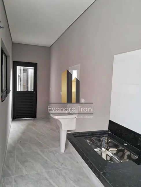 Foto 3 de Casa com 3 quartos à venda, 177m2 em Sao Jose Dos Campos - SP