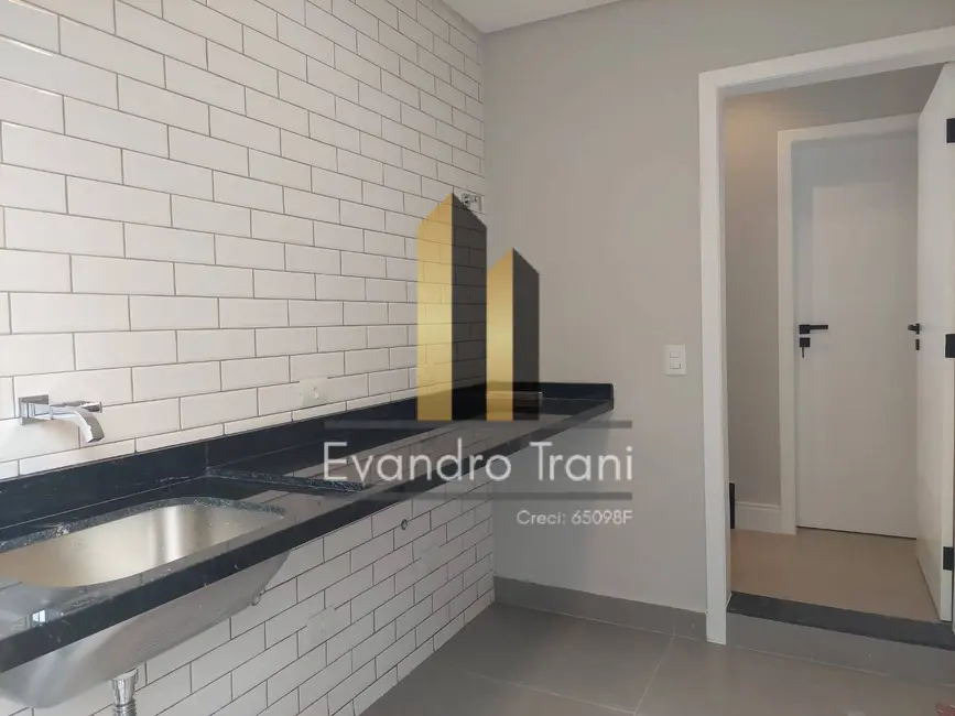 Casa com 4 quartos à venda, 325m2 em Sao Jose Dos Campos - SP - imagem 8 Foto 8 de Casa com 4 quartos à venda, 325m2 em Sao Jose Dos Campos - SP