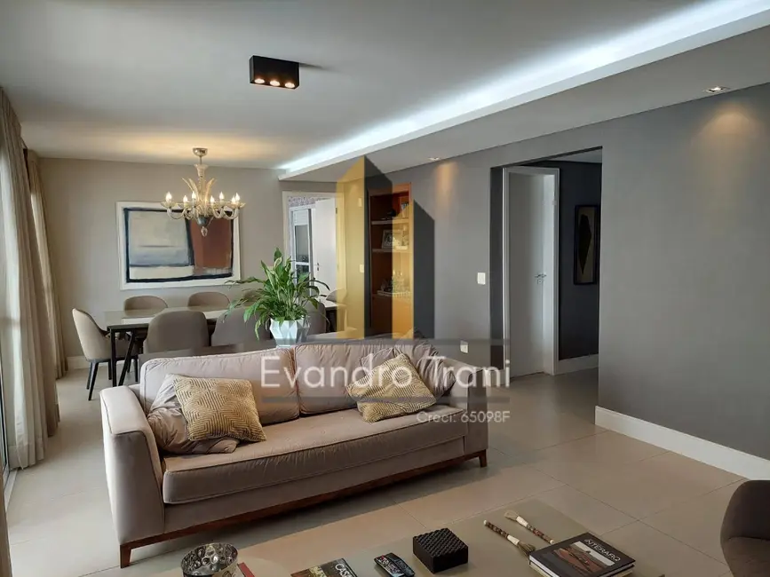 Foto 4 de Apartamento com 3 quartos à venda, 167m2 em Sao Jose Dos Campos - SP