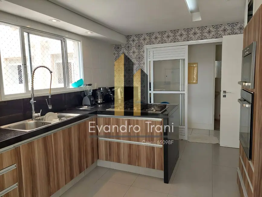 Foto 9 de Apartamento com 3 quartos à venda, 167m2 em Sao Jose Dos Campos - SP