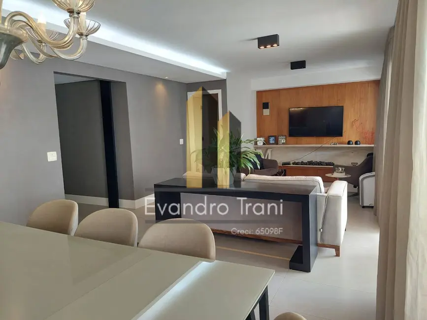 Foto 7 de Apartamento com 3 quartos à venda, 167m2 em Sao Jose Dos Campos - SP