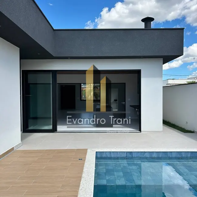 Foto 3 de Casa com 4 quartos à venda, 243m2 em Sao Jose Dos Campos - SP