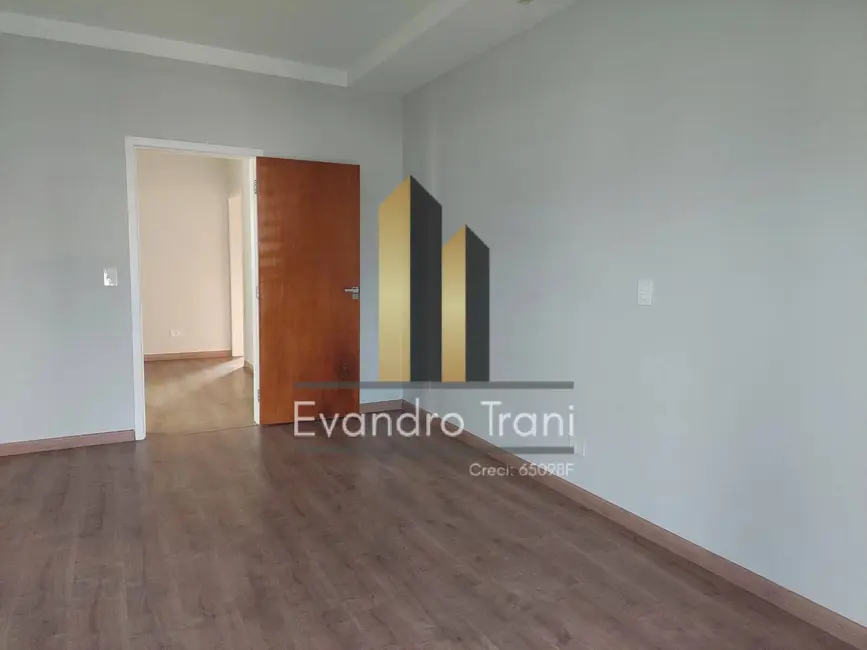 Foto 8 de Casa com 5 quartos à venda, 264m2 em Sao Jose Dos Campos - SP