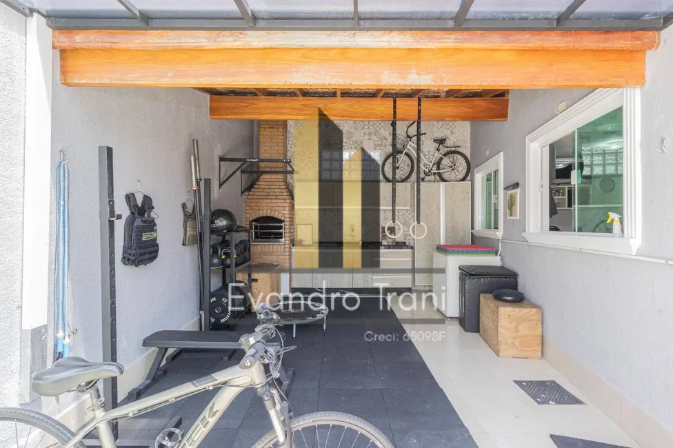 Casa com 3 quartos à venda, 170m2 em Sao Jose Dos Campos - SP - imagem 8 Foto 8 de Casa com 3 quartos à venda, 170m2 em Sao Jose Dos Campos - SP