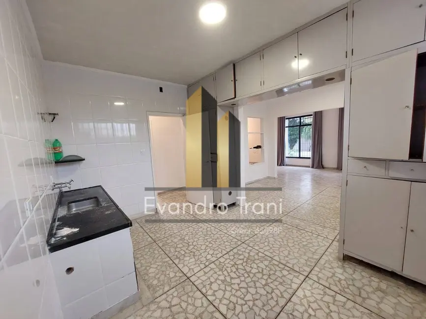 Casa com 3 quartos à venda, 450m2 em Sao Jose Dos Campos - SP - imagem 4 Foto 4 de Casa com 3 quartos à venda, 450m2 em Sao Jose Dos Campos - SP