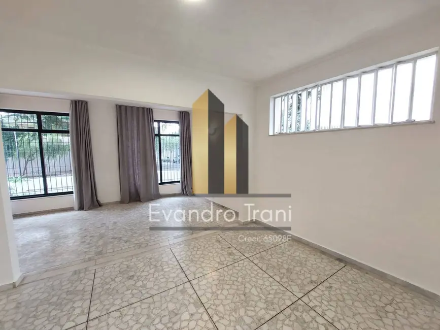 Casa com 3 quartos à venda, 450m2 em Sao Jose Dos Campos - SP - imagem 3 Foto 3 de Casa com 3 quartos à venda, 450m2 em Sao Jose Dos Campos - SP