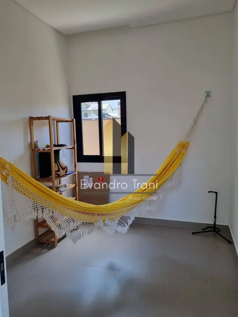 Casa com 3 quartos à venda, 451m2 em Sao Jose Dos Campos - SP - imagem 4 Foto 4 de Casa com 3 quartos à venda, 451m2 em Sao Jose Dos Campos - SP