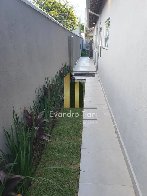 Foto 4 de Casa com 3 quartos à venda, 250m2 em Sao Jose Dos Campos - SP