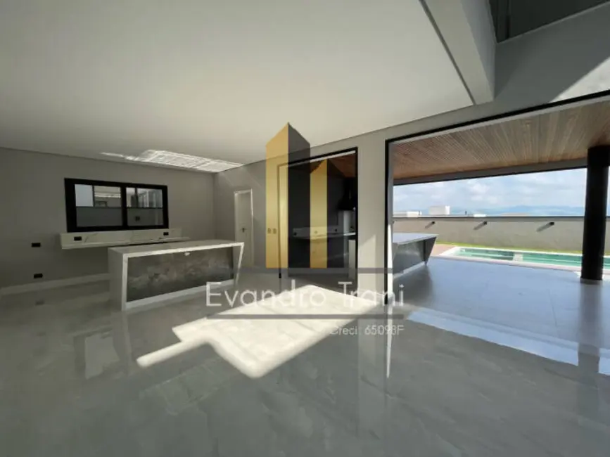 Foto 9 de Casa com 5 quartos à venda, 435m2 em Sao Jose Dos Campos - SP