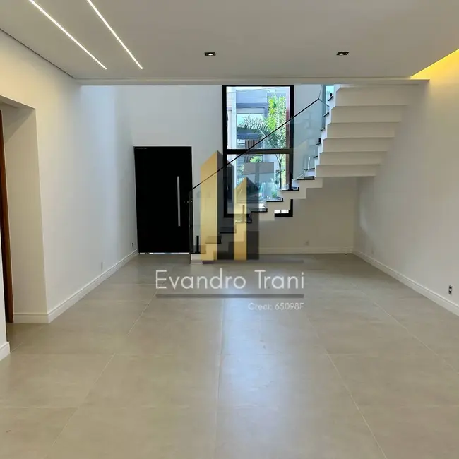 Foto 4 de Casa com 3 quartos à venda, 268m2 em Sao Jose Dos Campos - SP