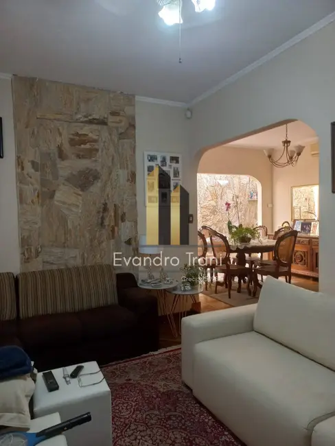 Foto 3 de Casa com 3 quartos à venda, 250m2 em Sao Jose Dos Campos - SP