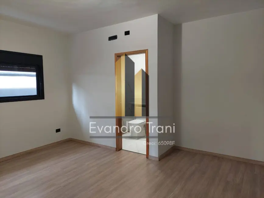 Foto 8 de Casa com 3 quartos à venda, 250m2 em Sao Jose Dos Campos - SP