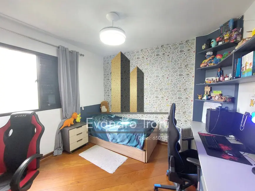 Foto 9 de Apartamento com 4 quartos à venda, 200m2 em Sao Jose Dos Campos - SP