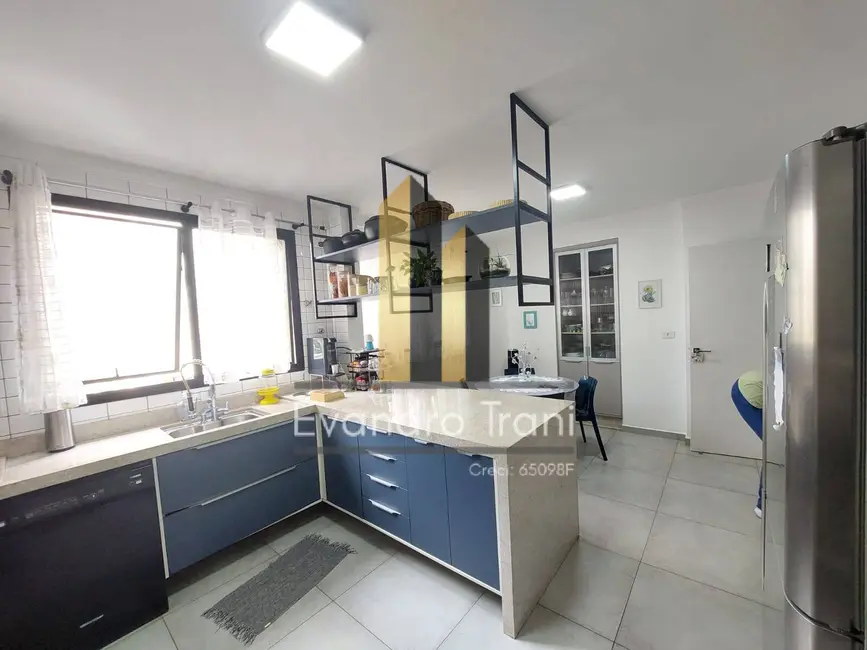 Foto 5 de Apartamento com 4 quartos à venda, 200m2 em Sao Jose Dos Campos - SP