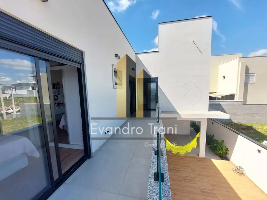 Foto 9 de Casa com 4 quartos à venda, 350m2 em Sao Jose Dos Campos - SP