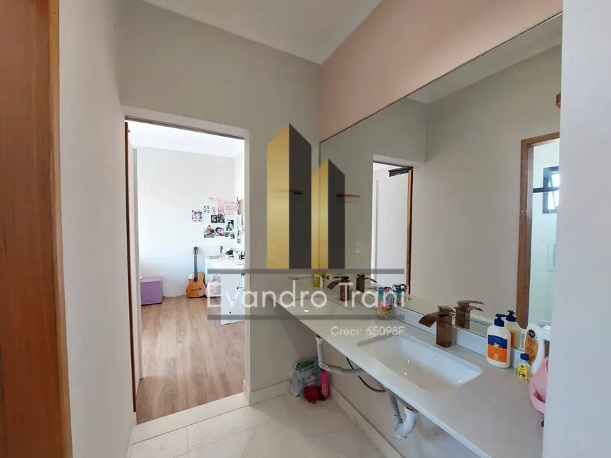 Foto 7 de Casa com 4 quartos à venda, 350m2 em Sao Jose Dos Campos - SP